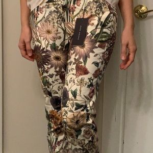 NWT ZARA Women’s Floral Pants Size M